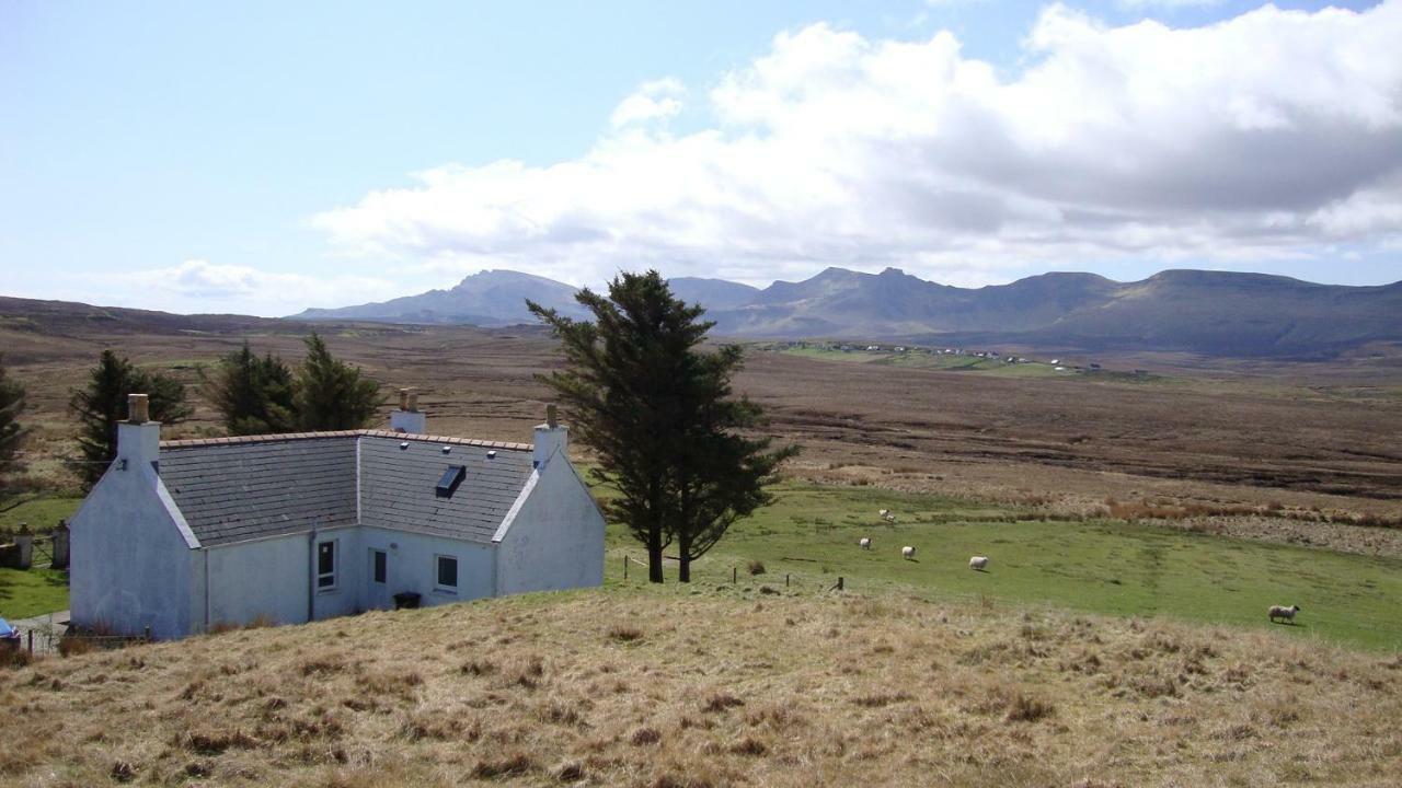 Fairy Hill Cottage Ellishadder Staffin Kültér fotó